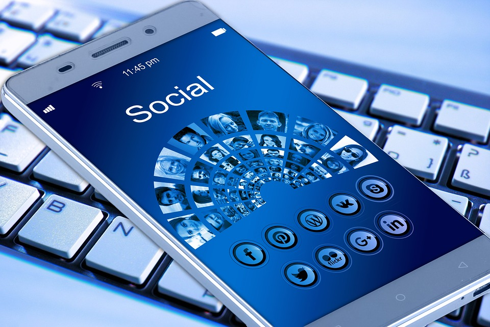 How to Use Social Commerce to Maximize the Results of Your Social Media Marketing